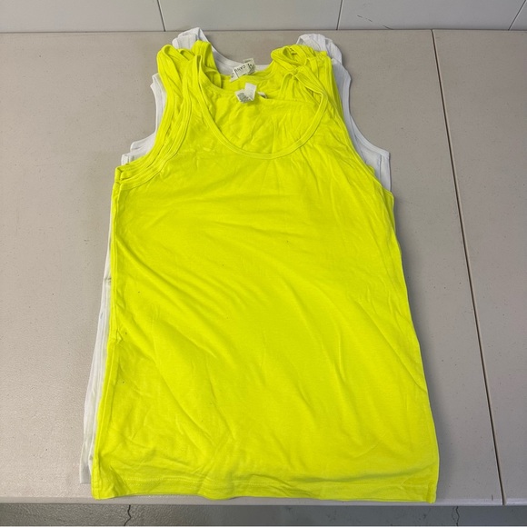 Bulk Lot of 30 Blank Canvas Unisex Tank Tops - Size XS - Picture 2 of 6